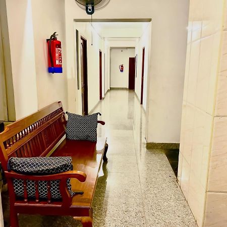 Seascape Residency White Town Hotel Puducherry Buitenkant foto